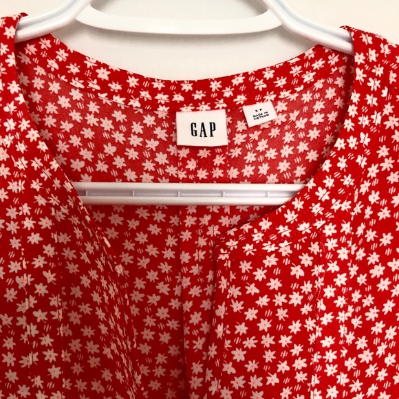 GAP Red Floral Pattern Dress - Picture 3 of 6